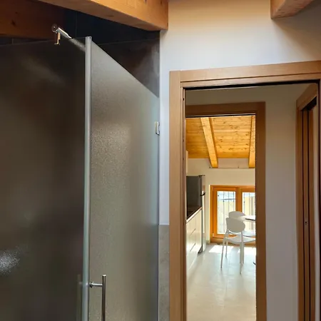 아파트 Le Residenze Del Lugana *
